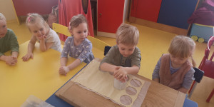 Pečení koláčků - 1614247110_IMG_20210224_094756.jpg