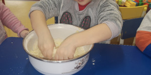 Pečení koláčků - 1614247207_IMG_20210224_082500.jpg