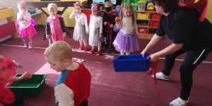 Maškarní karneval v 1.třídě - 1614257223_IMG_20210225_105150.jpg