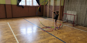 Cvičíme s gymnastickou stuhou - 1650901047_IMG_20220420_133844.jpg