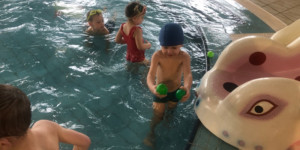 Plavání děti v MŠ Nových Sedlicích - 1677517929_74ECBF42-FD2D-4830-9658-49C7A769AF0A.jpeg