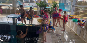 Plavání děti v MŠ Nových Sedlicích - 1679400705_B04A0B54-FCBA-4B2D-A1AF-132743F67BBF.jpeg