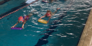 Plavání děti v MŠ Nových Sedlicích - 1679400707_D42D1726-E217-4898-A746-9FBE9FBD3E4C.jpeg