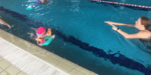 Plavání děti v MŠ Nových Sedlicích - 1683003334_6DD91FDE-EDEB-4EB3-9F22-7FECE0461415.jpeg