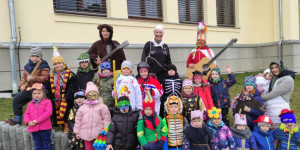 Masopustní průvod podvihovské školky - 1707769534_IMG-20240212-WA0001.jpg