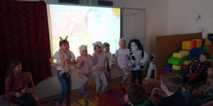 Březen - měsíc knihy. Hrajeme pohádky - 1710947802_IMG_20240320_135737.jpg