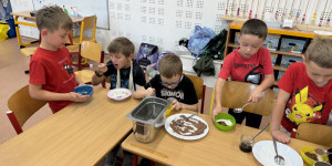 HRNEČKU VAŘ - vaříme krupicovou kaši - 1715943575_IMG_0774.jpeg
