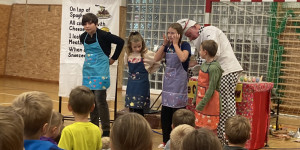 Anglické divadlo - The Cooking Show - 1730889455_tempImagehcdoqT.jpg