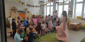 Hudební vystoupení Za oponou s Dominikem Fajkusem - 1740487136_IMG_20250221_110537.jpg