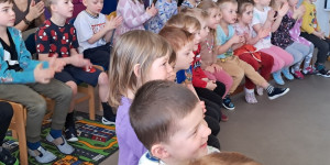 Divadlo Letadlo - Průzkumníci v Austrálii - 1742544375_20250319_110658.jpg